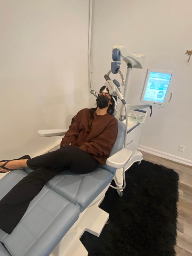 Patient at Los Angeles Therapy Institute having a TMS Therapy in Los Angeles session.