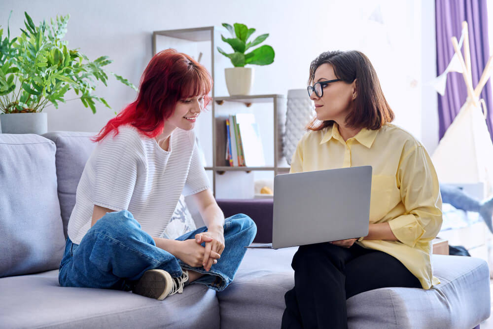 Teen and adolescent therapy session at Los Angeles Therapy Institute